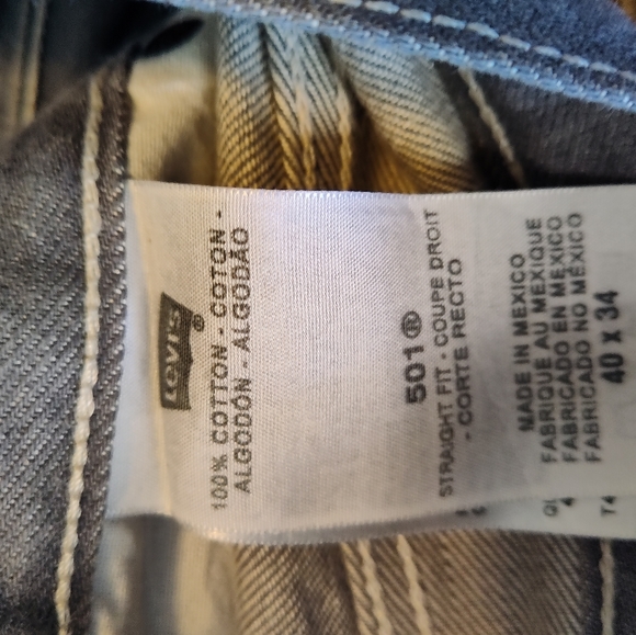 Levi's Jeans - Picture 4 of 7